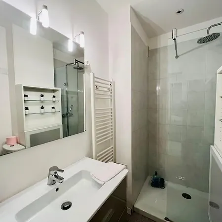 Marco Polo - Neuf Avec Parking & Piscines Apartamento Mandelieu